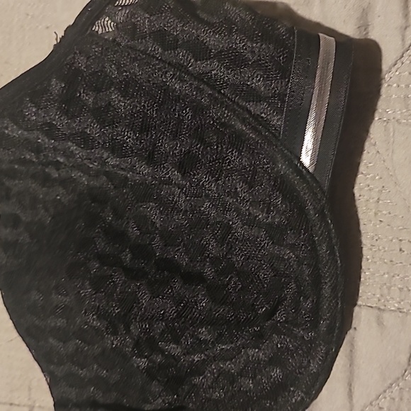 Bra - Picture 2 of 3